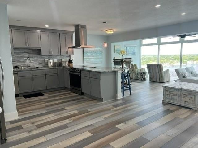 7200 Sunshine Skyway Lane South #15F - Photo 6 of 17