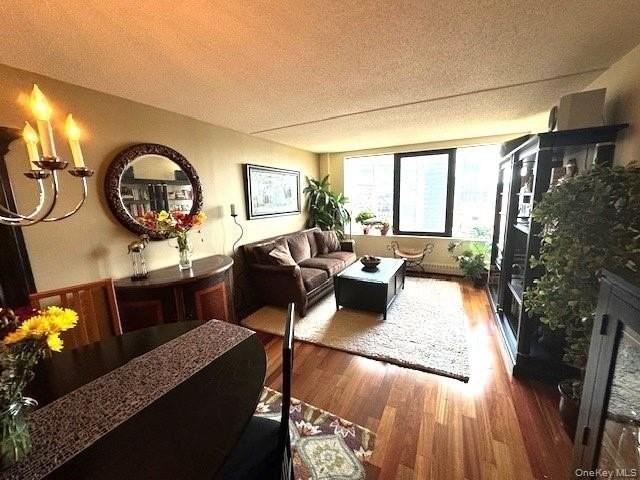 4 Martine Avenue #1402 - Photo 3 of 24