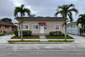 featured image of 318 West 17th Street