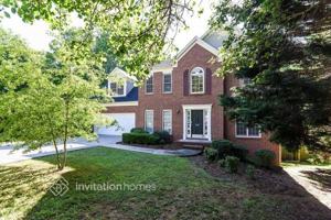 featured image of 430 Croftwood Close