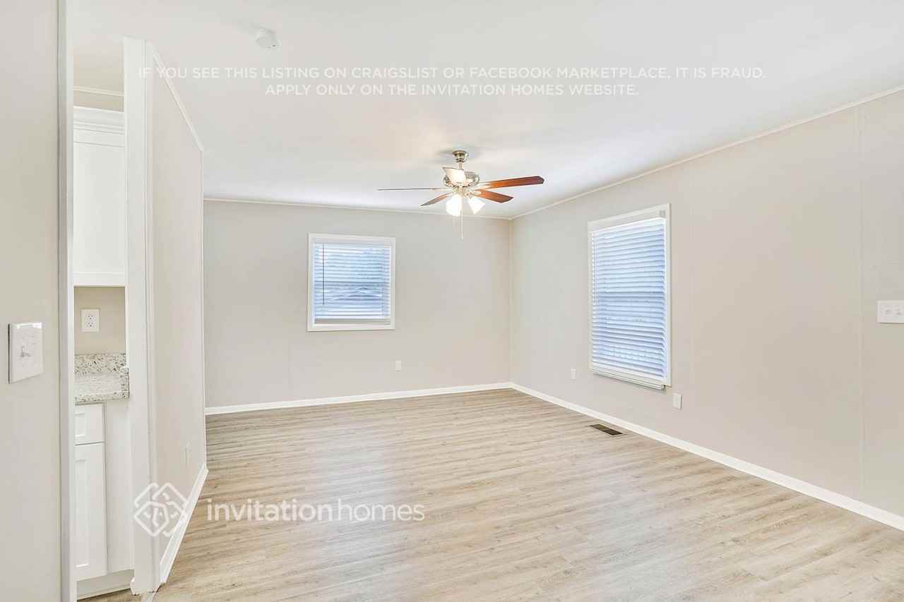 1941 Bandera Dr - Photo 6 of 18