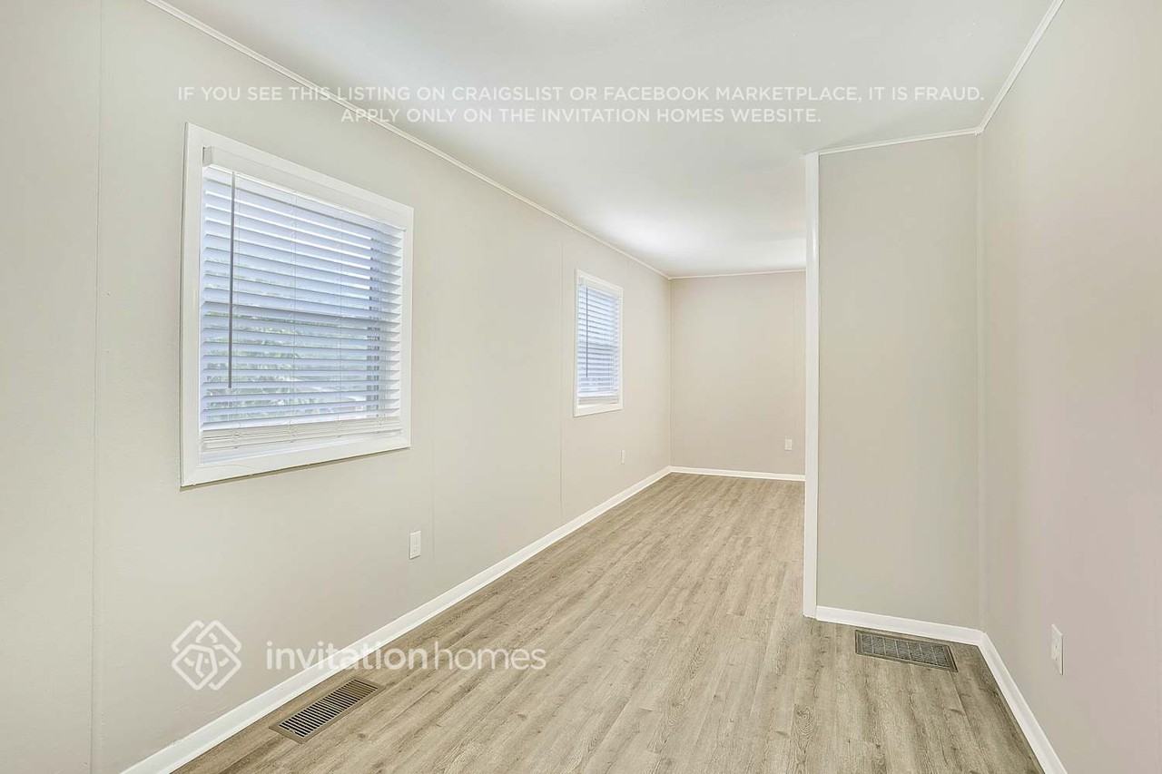 1941 Bandera Dr - Photo 7 of 18