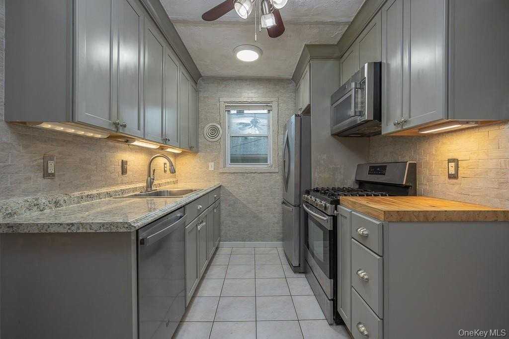 151 High Ave Apt 1 #1 - Photo 5 of 18