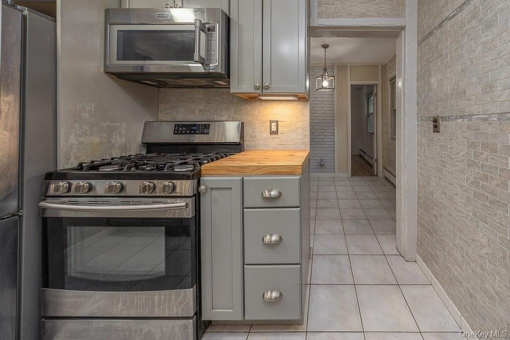 151 High Ave Apt 1 #1 - Photo 6 of 18