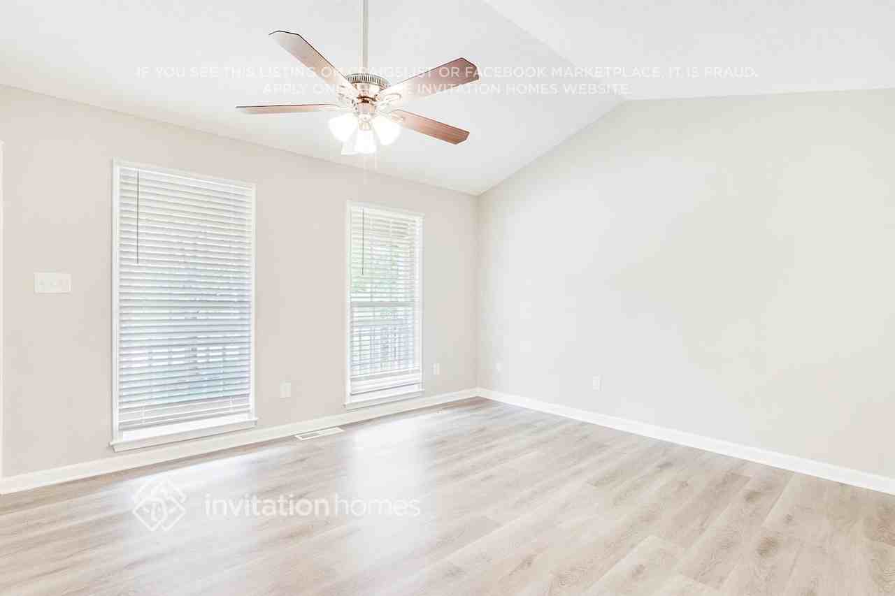 24 Grapevine Dr - Photo 6 of 22