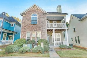 featured image of 1804 Laurel Green