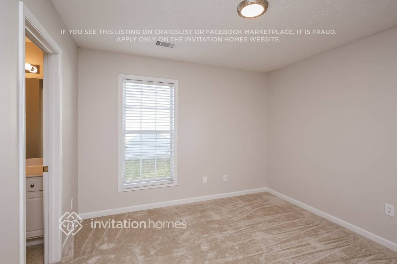 2010 Charleston Oak Cir - Photo 6 of 12