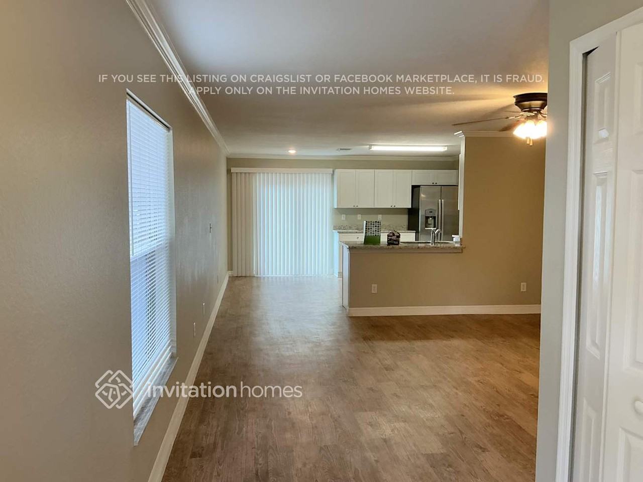 1065 Guild St - Photo 3 of 11