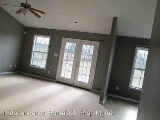 302 Big Tree Ln - Photo 3 of 11