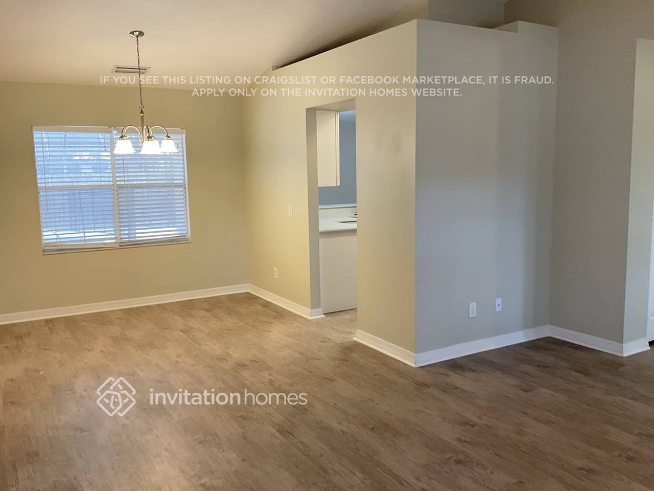 1240 Sleepy Hollow Lane - Photo 3 of 12