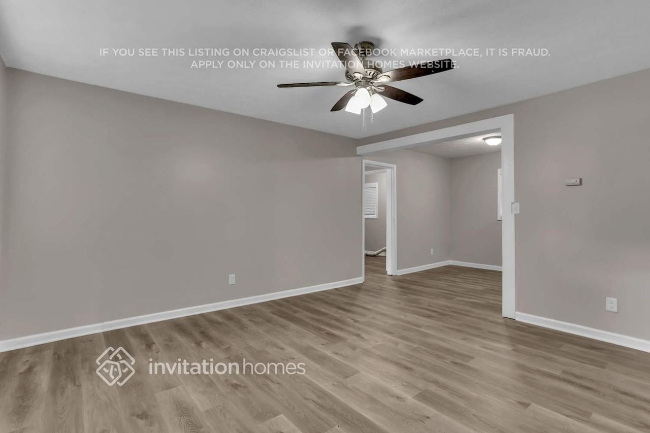 51 Herbert Hayes Dr - Photo 2 of 18