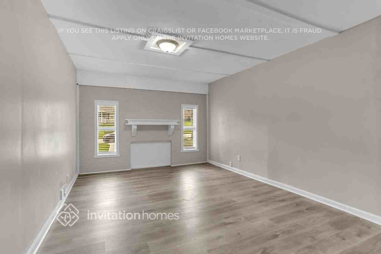 51 Herbert Hayes Dr - Photo 7 of 18