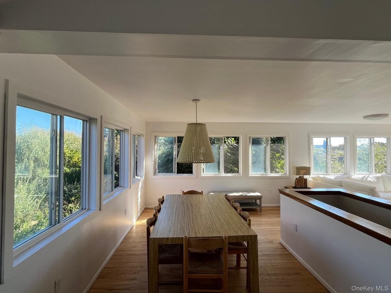 150 Clipper Roadway - Photo 5 of 27