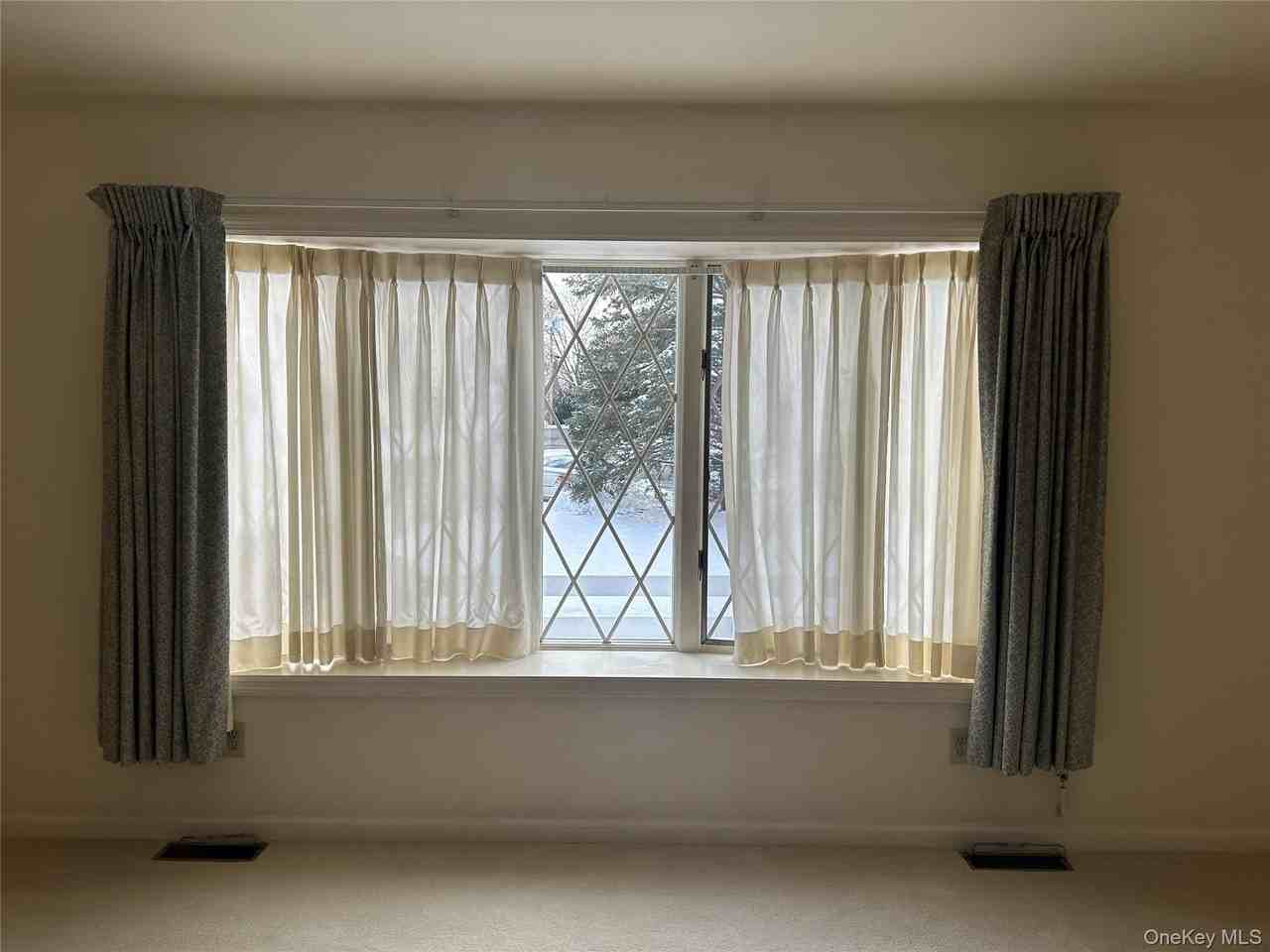 2 Scism Cir - Photo 5 of 29