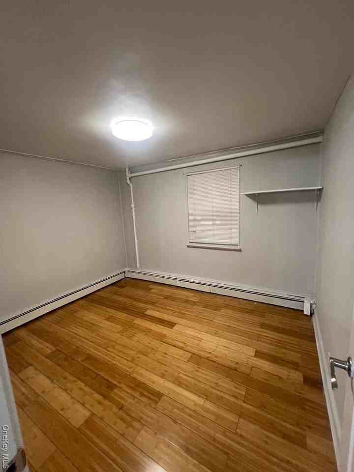 2532 Fenton Ave - Photo 5 of 5