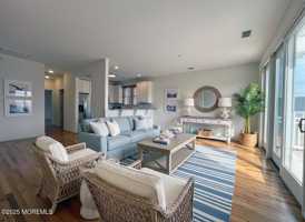 featured image of 865 Arnold Avenue