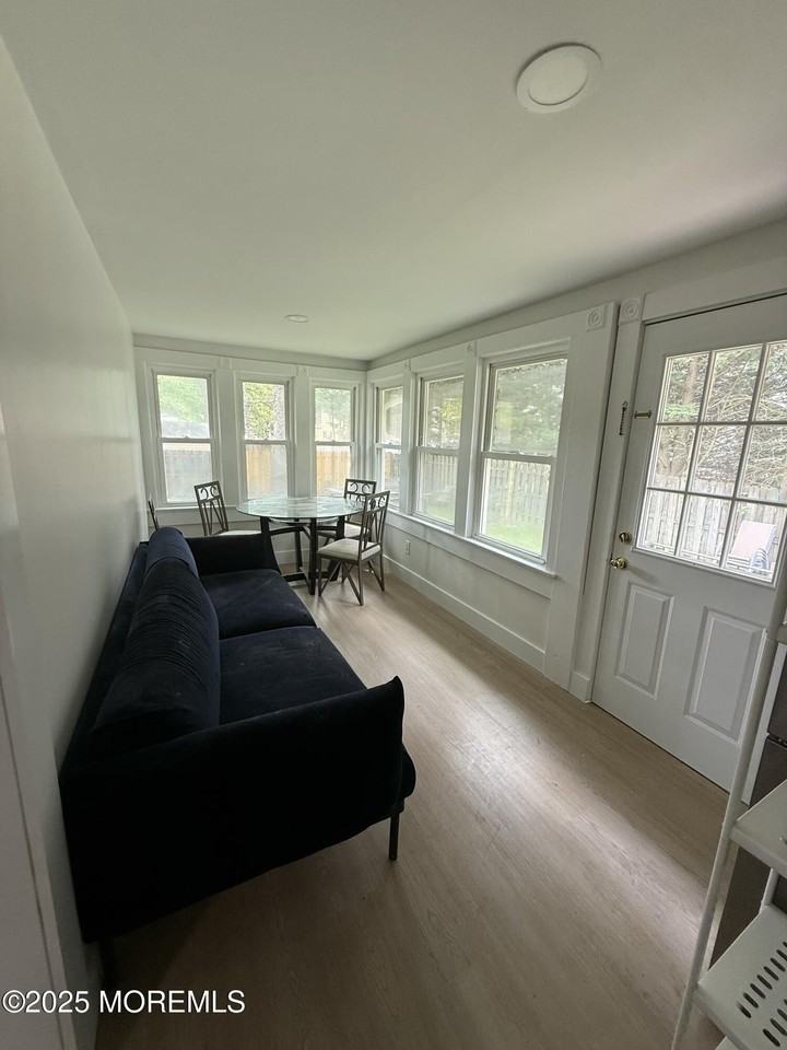 1308 Franklin Avenue - Photo 3 of 18