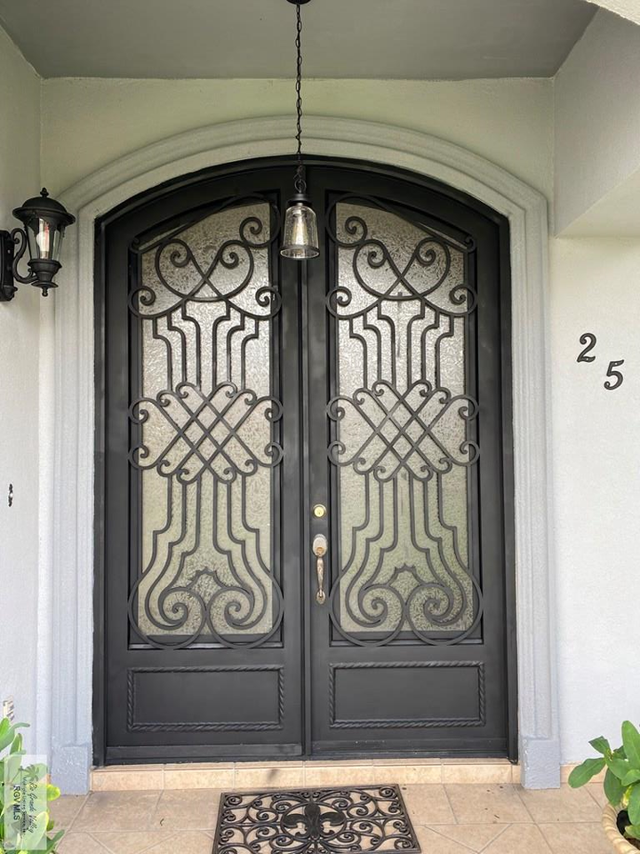 25 La Paz Ct - Photo 4 of 33