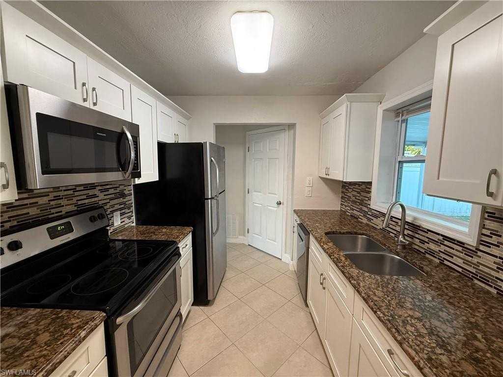 6675 Fiesta Way - Photo 6 of 16