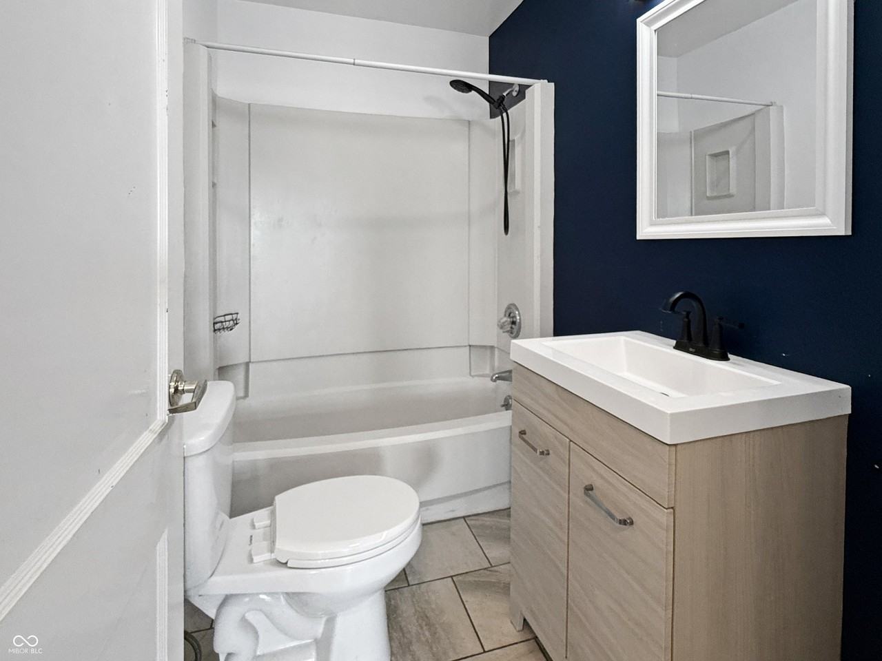 5325 West Smith Valley Road - Photo 5 of 17