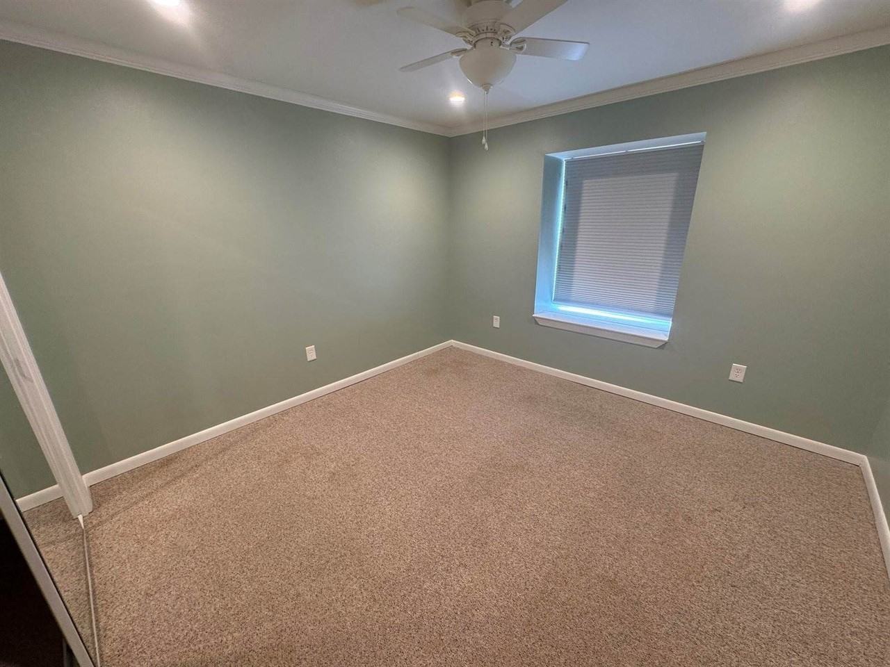 234 Wava Ave - Photo 7 of 13