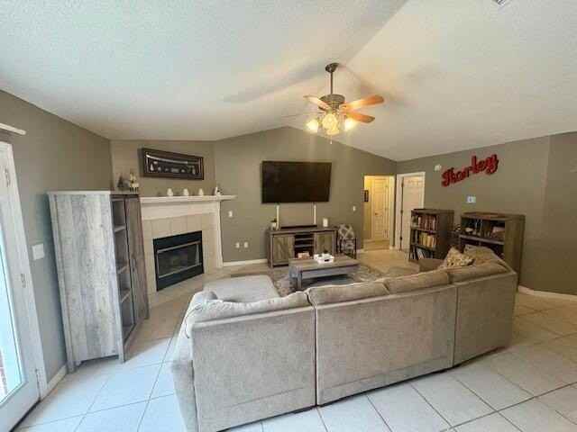 1308 Jeffrine Dr - Photo 6 of 24