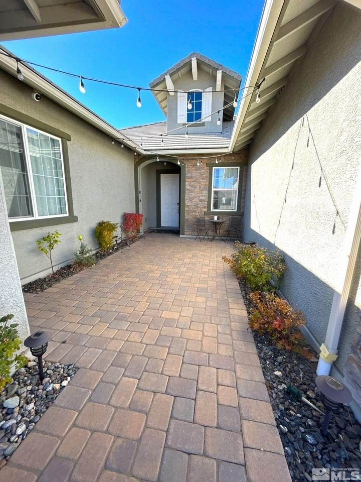 2070 Blue Boy Ln - Photo 3 of 31