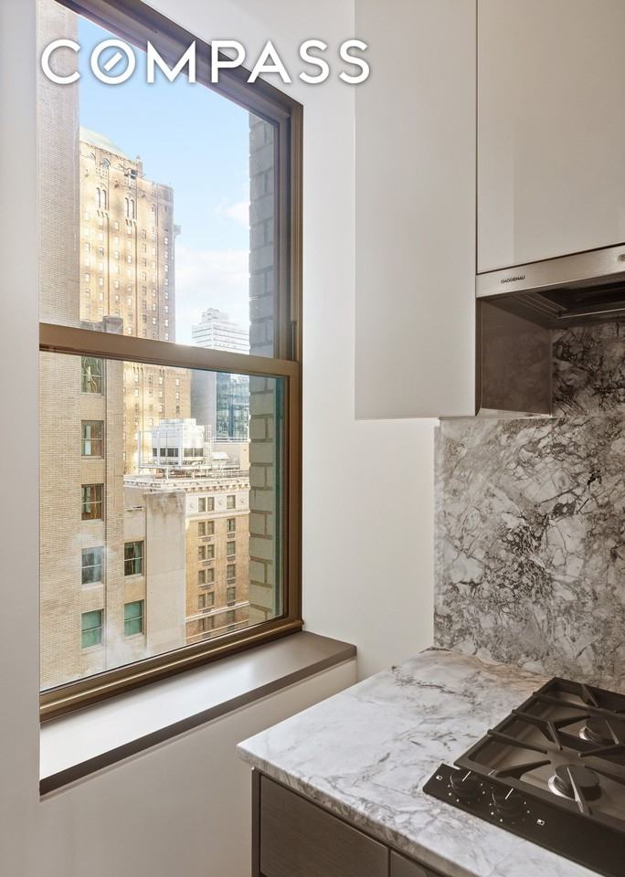 301 Park Ave #2103 - Photo 5 of 20