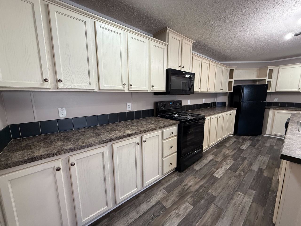 12457 Saint Michel Ave #288 - Photo 6 of 32