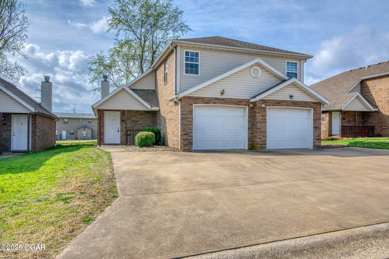 3222 Connecticut Avenue #B - Photo 2 of 16