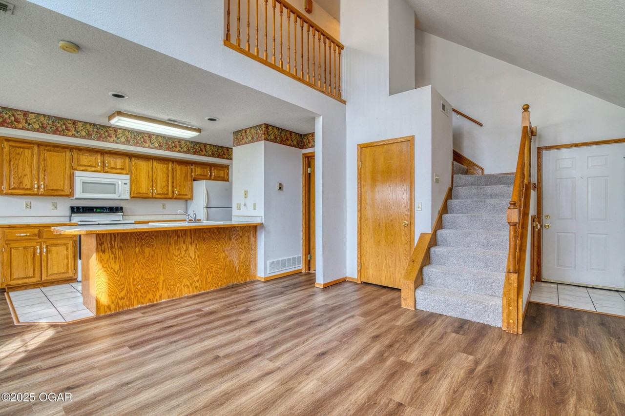 3222 Connecticut Avenue #B - Photo 4 of 16