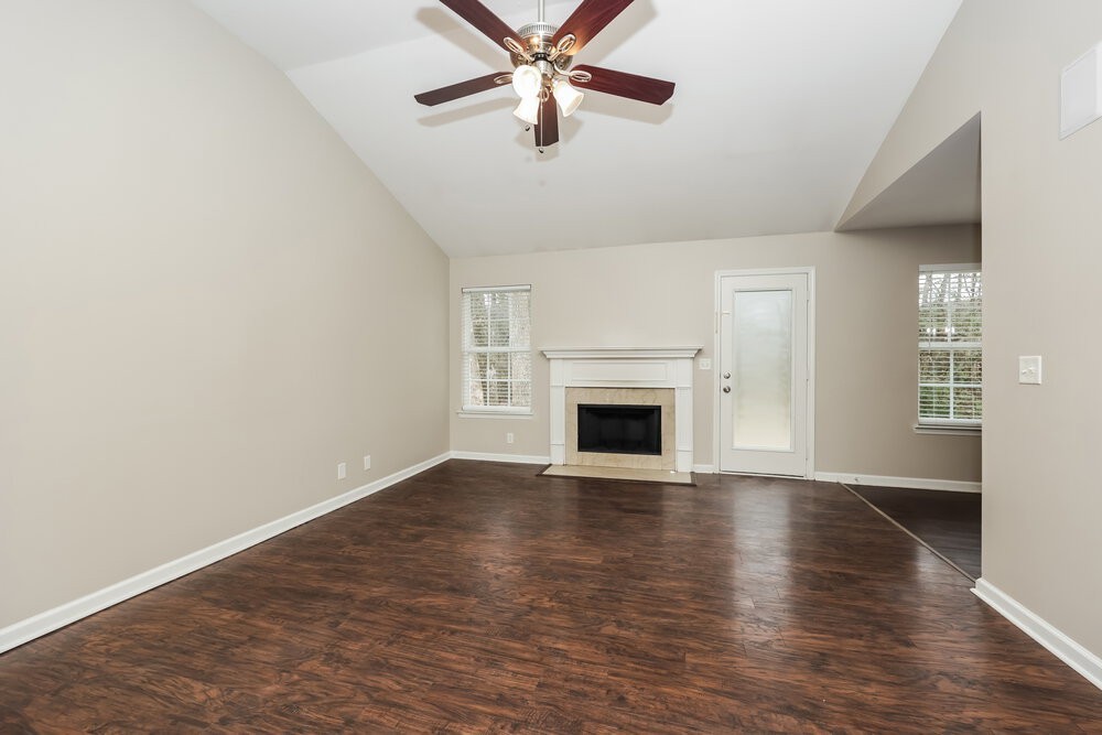 2013 Saint Andrews Dr - Photo 4 of 17