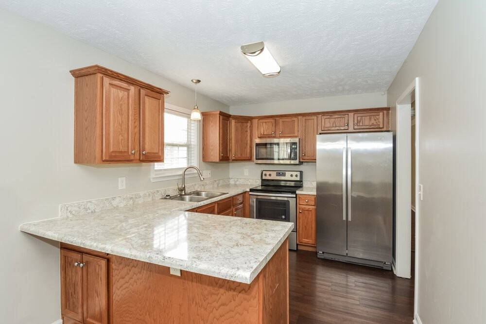 208 Painter Dr - Photo 6 of 17