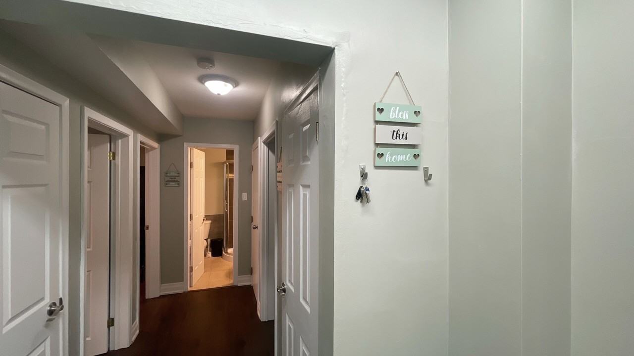 65 Holcolm Road - Photo 6 of 12