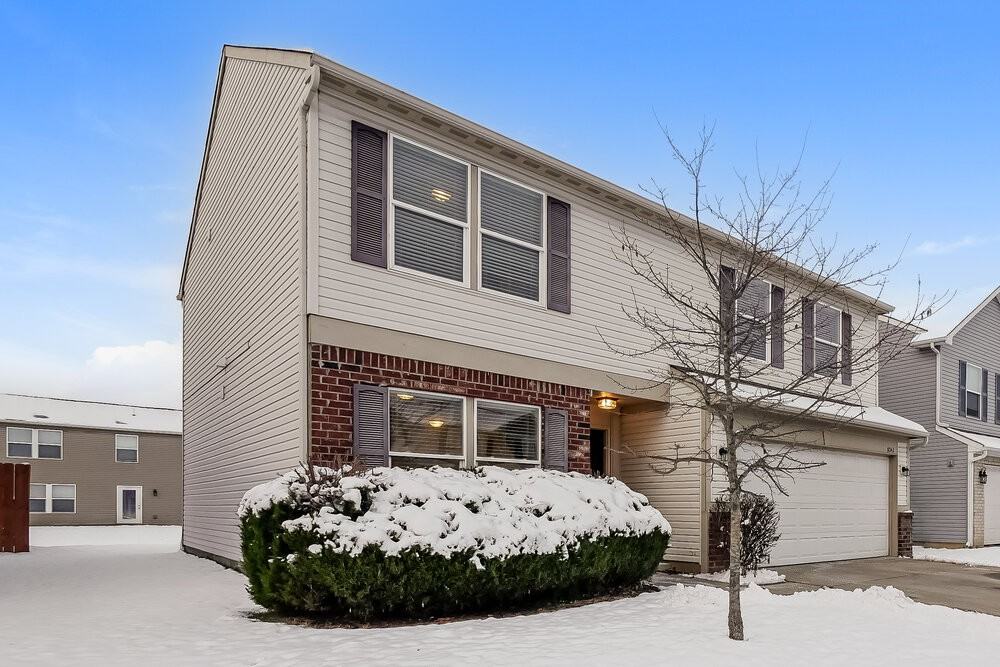 8042 Grove Berry Way - Photo 4 of 17