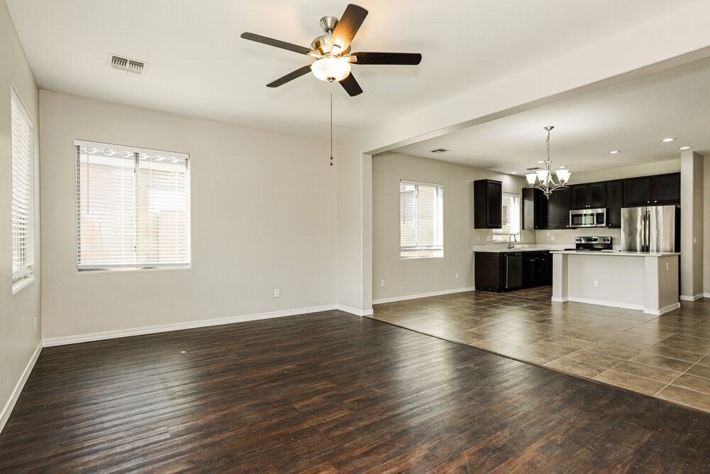 10433 W Hammond Ln - Photo 5 of 17