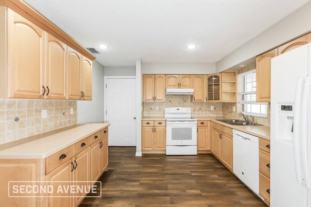 412 El Dorado St - Photo 6 of 27