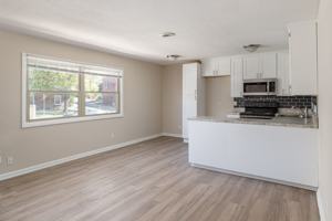 featured image of 516 South Mendenhall Street