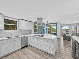 featured image of 1050 Seminole Drive #2A