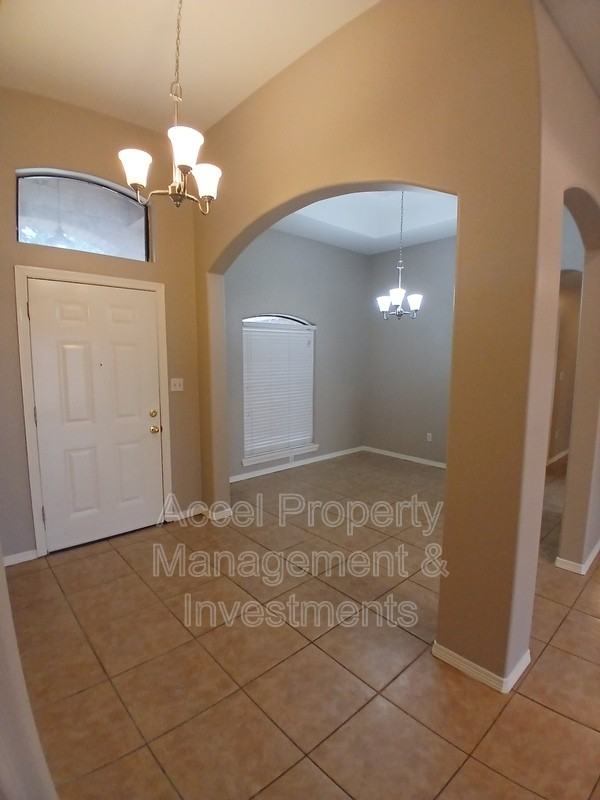 3216 Ginger Ave - Photo 2 of 20