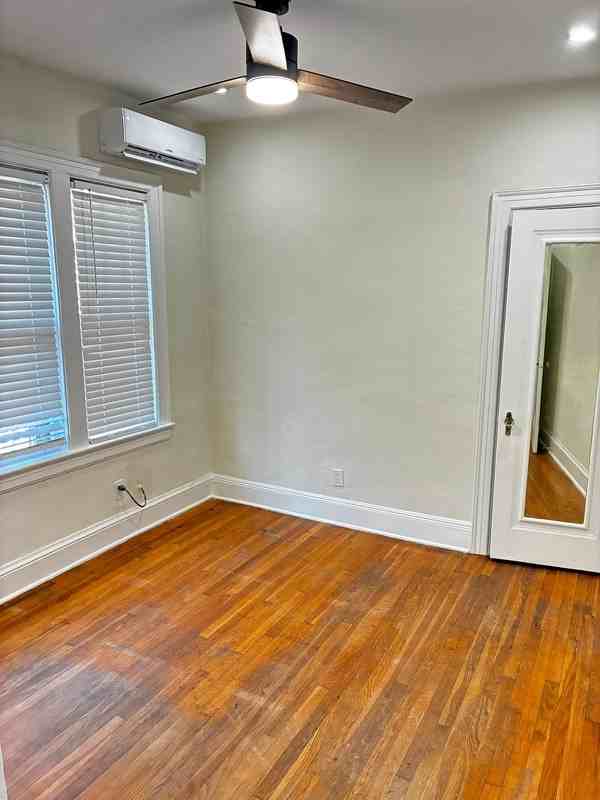 2742 Riverside Ave - Photo 3 of 15