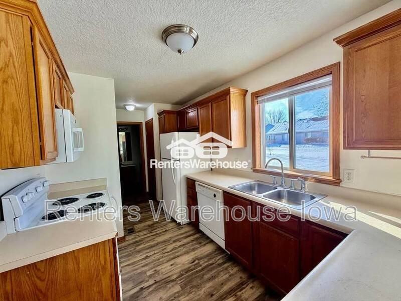 3002 Se Grant St - Photo 2 of 20