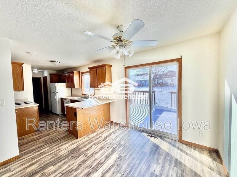 3002 Se Grant St - Photo 4 of 20