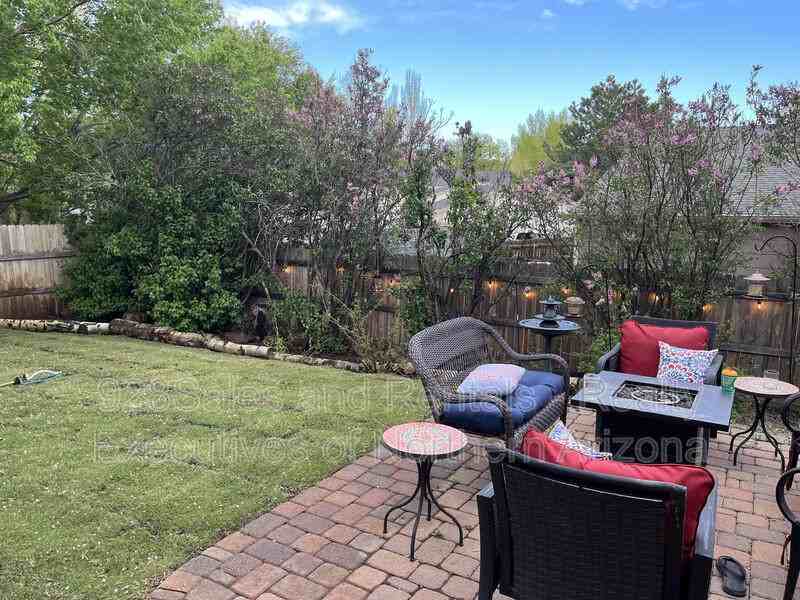 3627 Fox Lair Drive - Photo 2 of 15