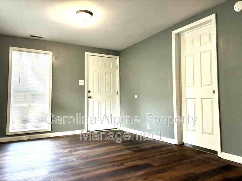 506 Bonny St - Photo 4 of 15