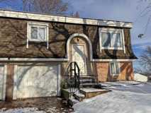 1301 N Arrowhead Rdg - Photo 1 of 1