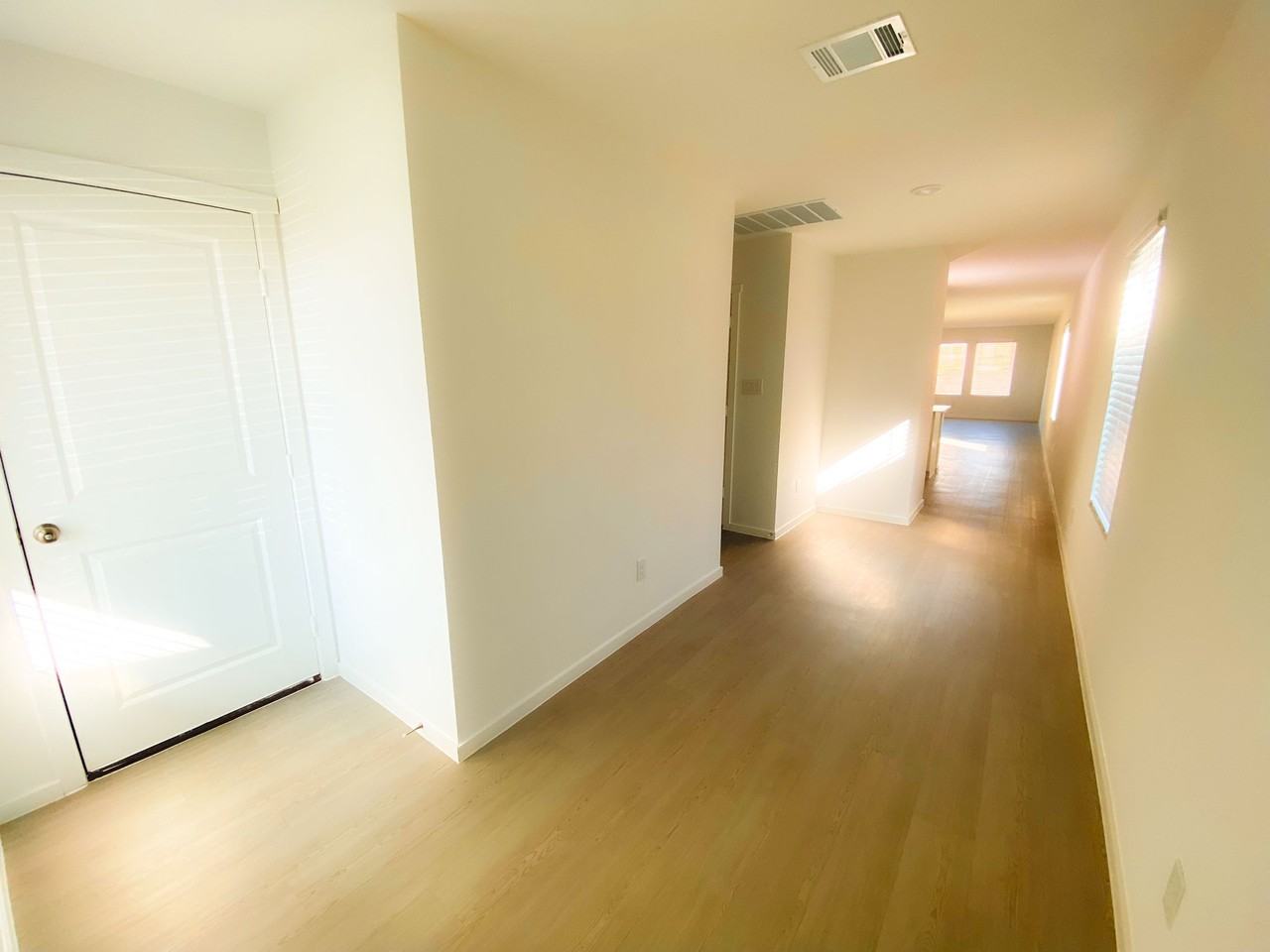 418 Sarah Way - Photo 2 of 28