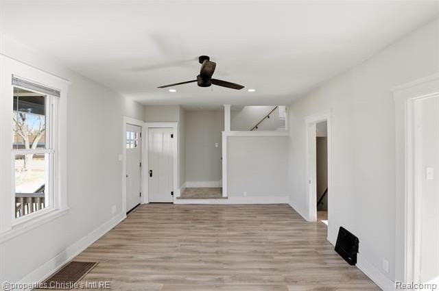 1953 Brighton St - Photo 6 of 23