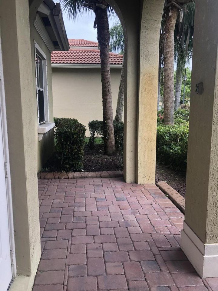 6136 Santa Margarito Dr - Photo 4 of 38