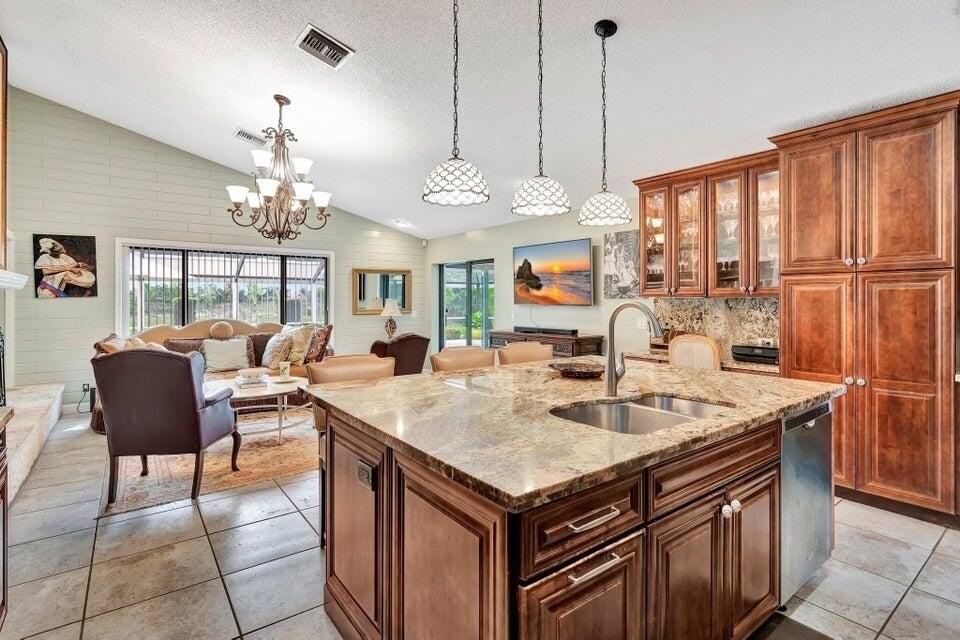 168 Thornton Drive - Photo 6 of 48